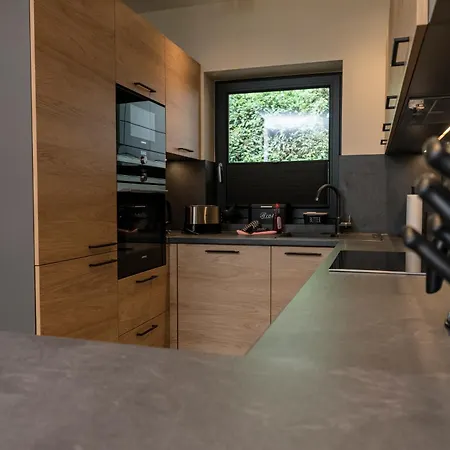 Wellness House Oase Mit Whirlpool 아파트
